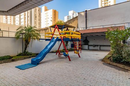 Apartamento para alugar com 73m², 3 quartos e 1 vaga Apartamento para alugar com 73m², 3 quartos e 1 vagaPlayground
