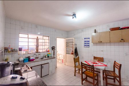 Casa à venda com 140m², 2 quartos e 1 vagaCozinha