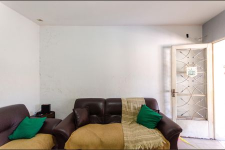 Casa à venda com 140m², 2 quartos e 1 vagaSala