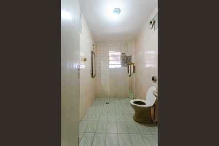 Casa à venda com 140m², 2 quartos e 1 vagaBanheiro 1