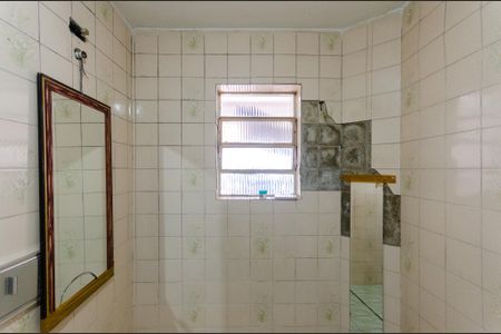 Casa à venda com 140m², 2 quartos e 1 vagaBanheiro 1