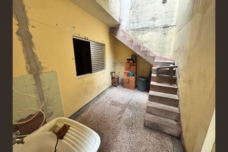 Casa à venda com 100m², 2 quartos e 2 vagasÁrea comum