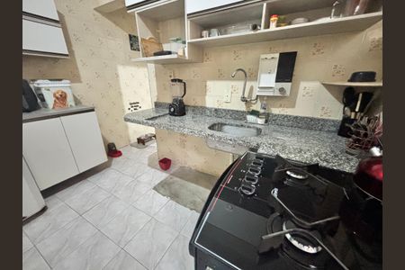 Casa à venda com 100m², 2 quartos e 2 vagasCozinha