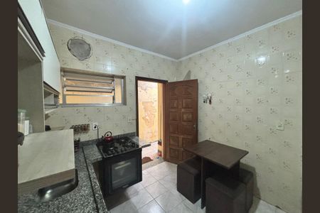 Casa à venda com 100m², 2 quartos e 2 vagasCozinha
