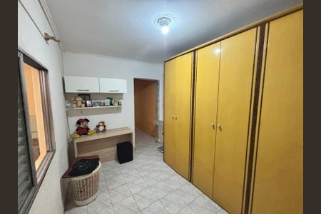Casa à venda com 100m², 2 quartos e 2 vagasQuarto 2