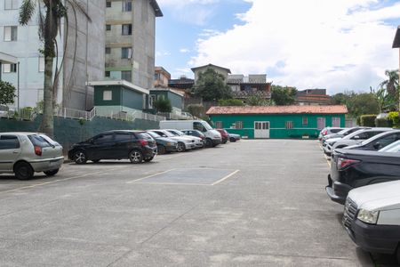 Apartamento para alugar com 46m², 2 quartos e 1 vaga Apartamento para alugar com 46m², 2 quartos e 1 vagaGaragem