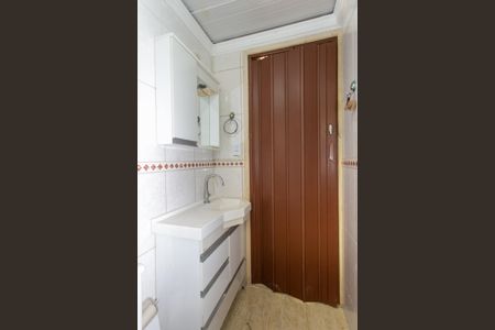 Apartamento para alugar com 46m², 2 quartos e 1 vaga Apartamento para alugar com 46m², 2 quartos e 1 vagaBanheiro