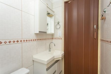 Apartamento para alugar com 46m², 2 quartos e 1 vaga Apartamento para alugar com 46m², 2 quartos e 1 vagaBanheiro