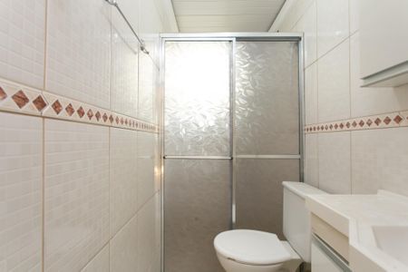 Apartamento para alugar com 46m², 2 quartos e 1 vaga Apartamento para alugar com 46m², 2 quartos e 1 vagaBanheiro