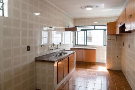 Casa para alugar com 600m², 4 quartos e 6 vagasQuarto 3