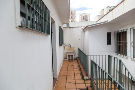 Casa para alugar com 600m², 4 quartos e 6 vagasÁrea de Serviço