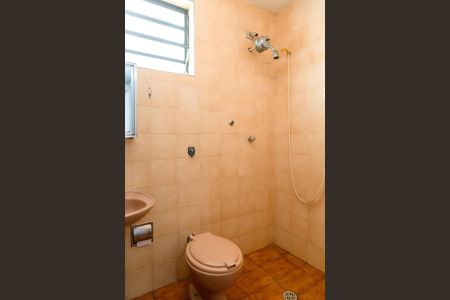 Casa para alugar com 600m², 4 quartos e 6 vagasBanheiro 3