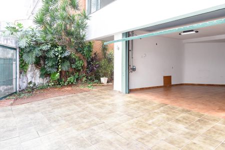 Casa para alugar com 600m², 4 quartos e 6 vagasGaragem