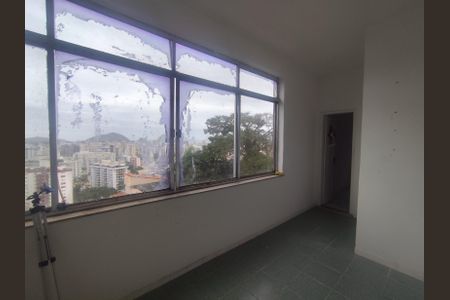 Casa à venda com 100m², 2 quartos e 1 vagaQuarto