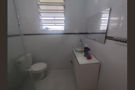 Casa à venda com 100m², 2 quartos e 1 vagaBanheiro