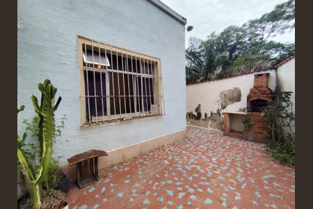 Casa à venda com 100m², 2 quartos e 1 vagaÁrea externa