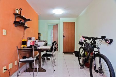 Sala de apartamento à venda com 2 quartos, 54m² em Vila Bonilha Nova, São Paulo