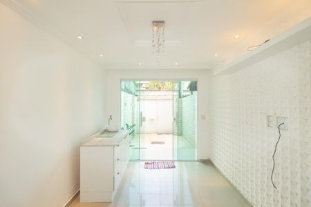 Sala de casa para alugar com 2 quartos, 61m² em Campo Grande, Rio de Janeiro