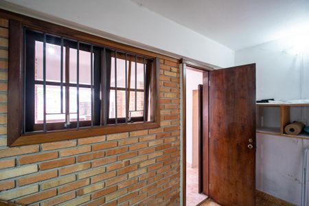 Casa à venda com 293m², 4 quartos e 3 vagas Casa à venda com 293m², 4 quartos e 3 vagasOficina