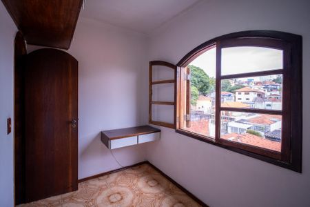 Casa à venda com 293m², 4 quartos e 3 vagas Casa à venda com 293m², 4 quartos e 3 vagasQuarto 1