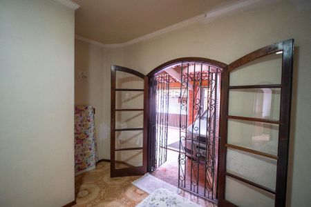 Casa à venda com 293m², 4 quartos e 3 vagas Casa à venda com 293m², 4 quartos e 3 vagasQuarto 3