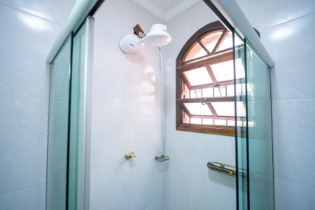 Casa à venda com 293m², 4 quartos e 3 vagas Casa à venda com 293m², 4 quartos e 3 vagasBanheiro Suíte