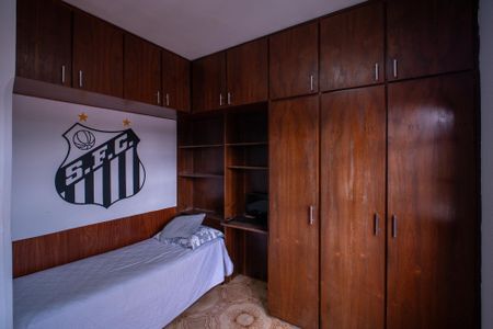 Casa à venda com 293m², 4 quartos e 3 vagas Casa à venda com 293m², 4 quartos e 3 vagasQuarto 2