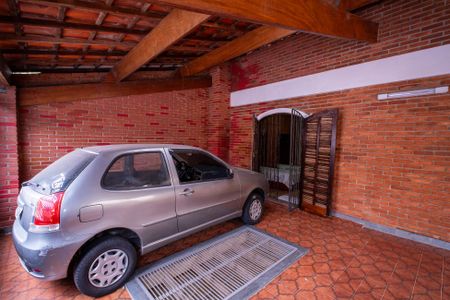 Casa à venda com 293m², 4 quartos e 3 vagas Casa à venda com 293m², 4 quartos e 3 vagasGaragem