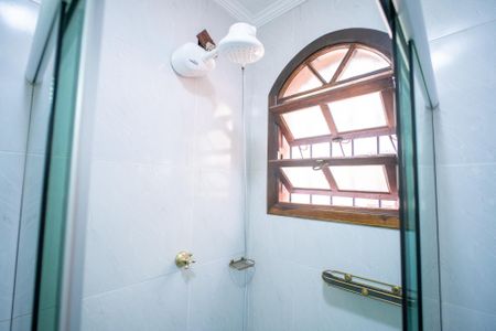 Casa à venda com 293m², 4 quartos e 3 vagas Casa à venda com 293m², 4 quartos e 3 vagasBanheiro Suíte