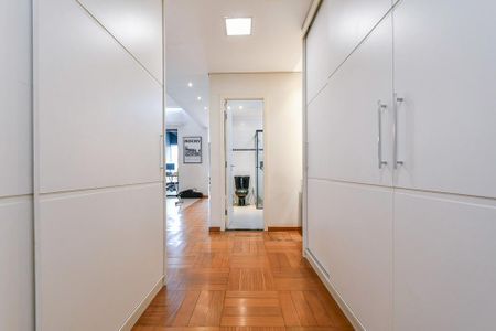 Quarto de casa à venda com 4 quartos, 400m² em Jardim da Gloria, São Paulo
