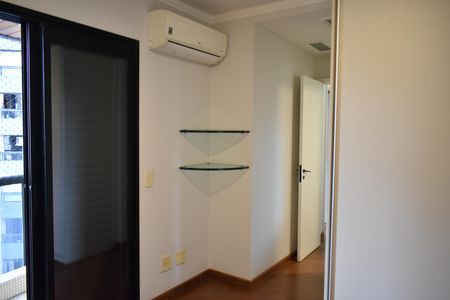 Apartamento à venda com 105m², 3 quartos e 2 vagasSuíte