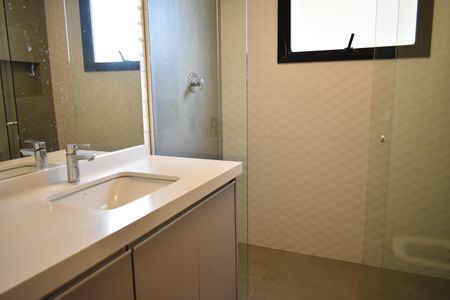 Apartamento à venda com 105m², 3 quartos e 2 vagasBanheiro da Suíte
