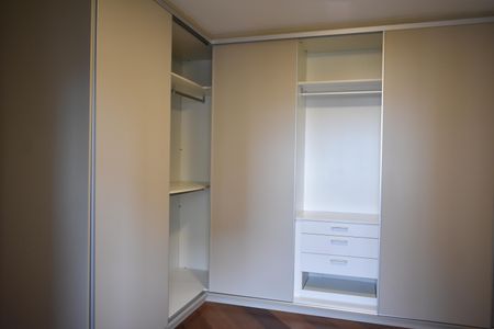 Apartamento à venda com 105m², 3 quartos e 2 vagasSuíte