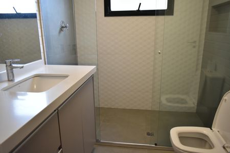 Apartamento à venda com 105m², 3 quartos e 2 vagasBanheiro da Suíte