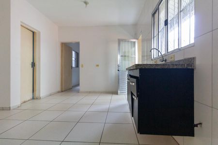 Casa à venda com 32m², 1 quarto e sem vagaSala, Cozinha e Área de Serviço
