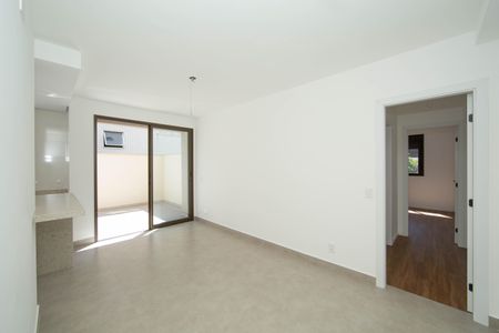 Apartamento à venda com 84m², 2 quartos e 2 vagasSala