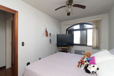 Apartamento à venda com 211m², 3 quartos e 2 vagasQuarto 2