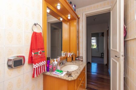 Apartamento à venda com 211m², 3 quartos e 2 vagasBanheiro 1