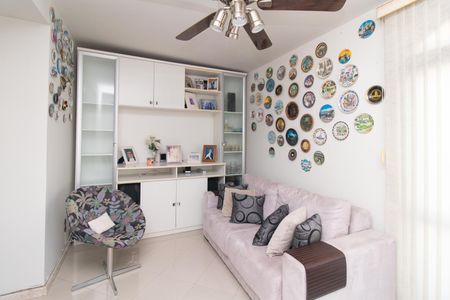 Apartamento à venda com 211m², 3 quartos e 2 vagasSala 2