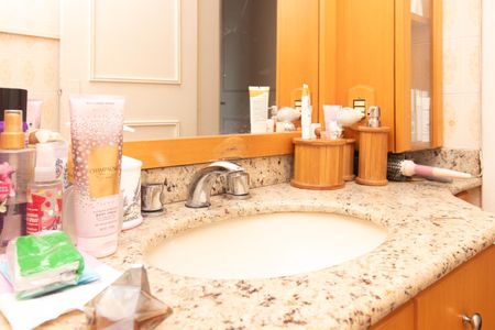 Apartamento à venda com 211m², 3 quartos e 2 vagasBanheiro 1