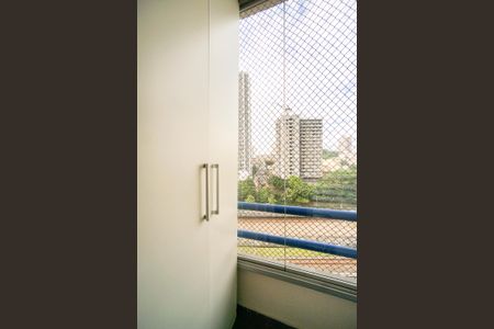 Apartamento para alugar com 52m², 2 quartos e 1 vagaVaranda do quarto 01