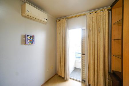 Quarto 01 de apartamento para alugar com 2 quartos, 52m² em Vila Granada, São Paulo