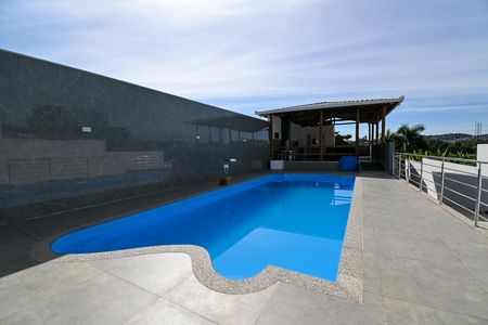 Casa para alugar com 3 quartos, 360m² em Solar do Madeira, Contagem