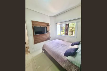 Casa de condomínio à venda com 272m², 4 quartos e 4 vagasQuarto