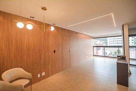 Apartamento para alugar com 87m², 2 quartos e 2 vagasSala