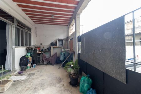 Casa para alugar com 95m², 2 quartos e 1 vaga Casa para alugar com 95m², 2 quartos e 1 vagaGaragem