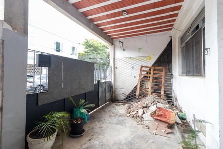 Casa para alugar com 95m², 2 quartos e 1 vaga Casa para alugar com 95m², 2 quartos e 1 vagaGaragem