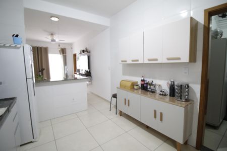 Casa de condomínio à venda com 170m², 2 quartos e 1 vagaCozinha