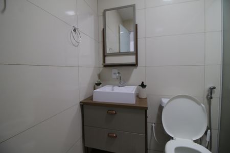 Casa de condomínio à venda com 170m², 2 quartos e 1 vagaBanheiro da Suíte 2