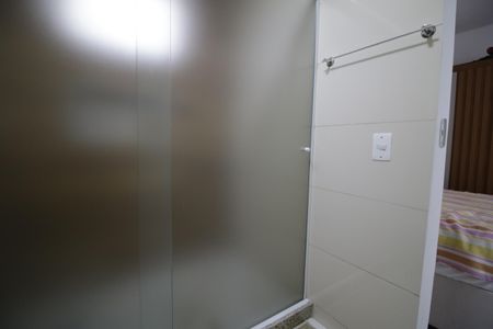 Casa de condomínio à venda com 170m², 2 quartos e 1 vagaBanheiro da Suíte 2